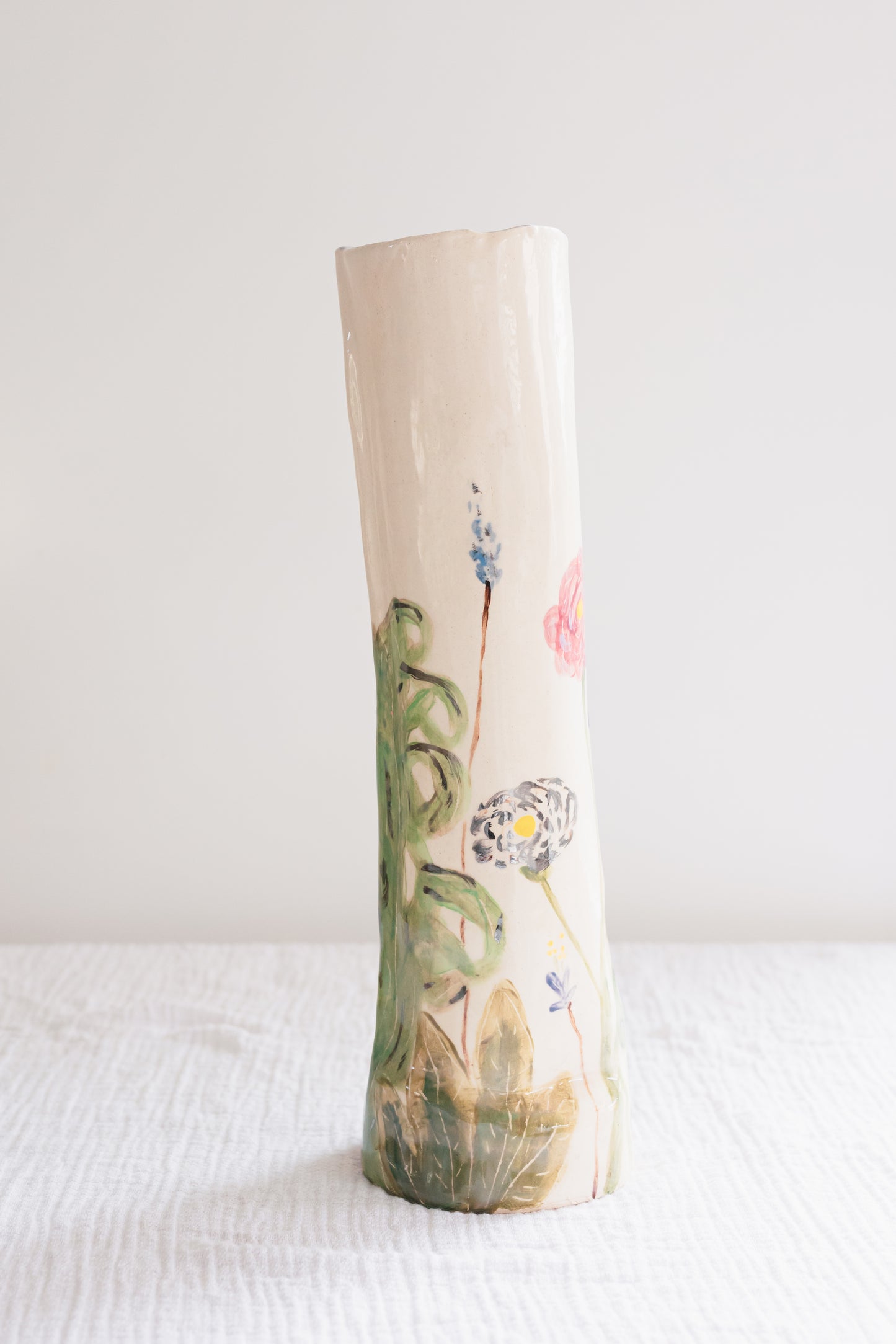 1/1 Poppy Flowers Vase